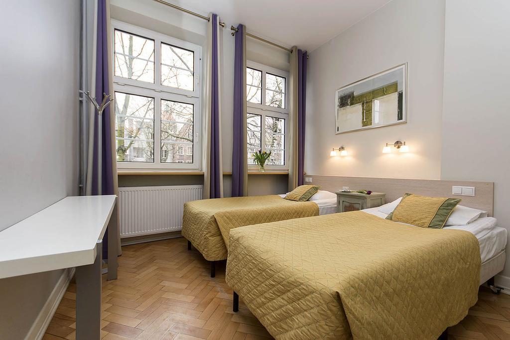 Patio Apartments - Old Town Гданск Екстериор снимка